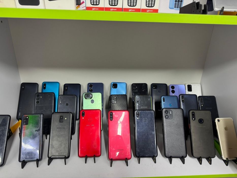 Телефоны Самсунг, хуавей, редми,