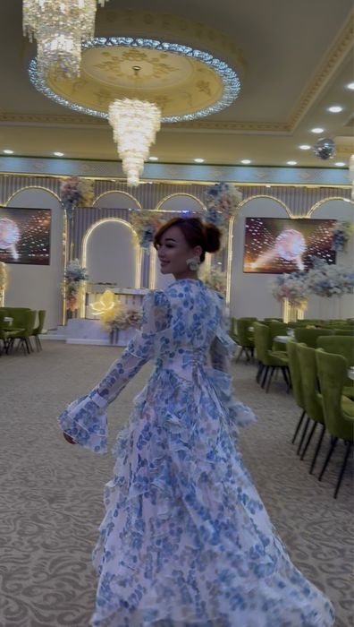 Платья новый 2025