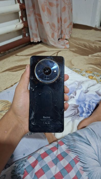 Redmi Sotladi 300ming