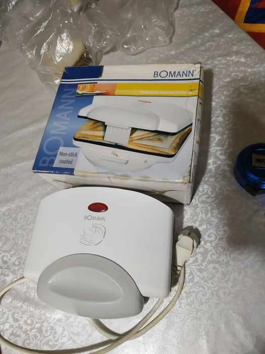 Сендвич тостер Bomann