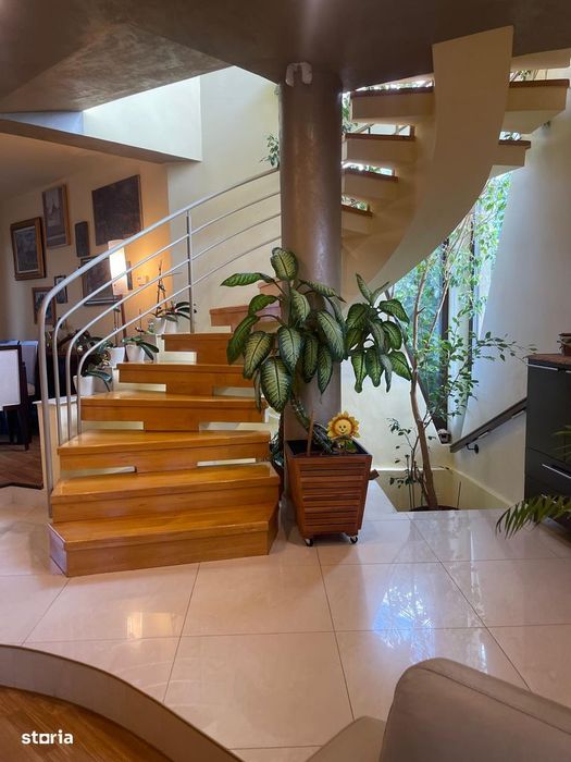 Casa individuala, suprafata utila 210 mp, direct de la proprietar