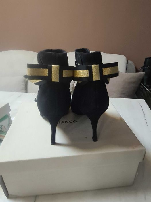 Продавам елегантни боти