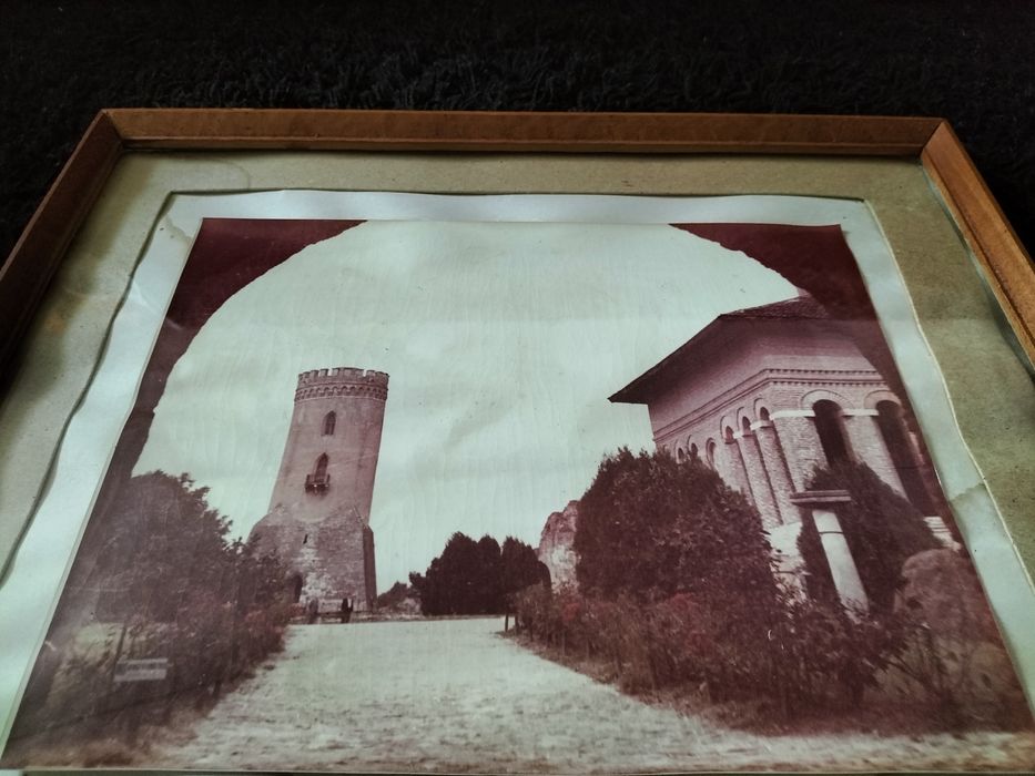 Tablou vechi de colecție - Turnul Chindiei, Târgoviște