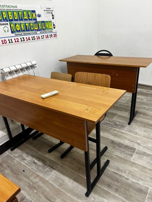 Продам парты и стулья