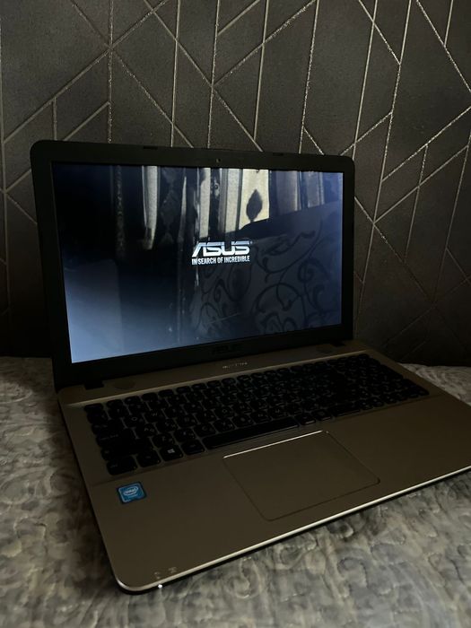 ноутбук Asus SonicMaster X541S