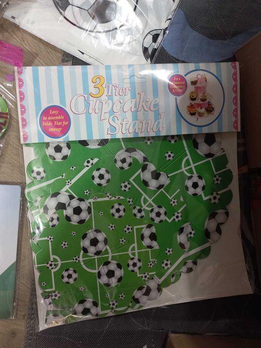 Фенски артикули тема футбол