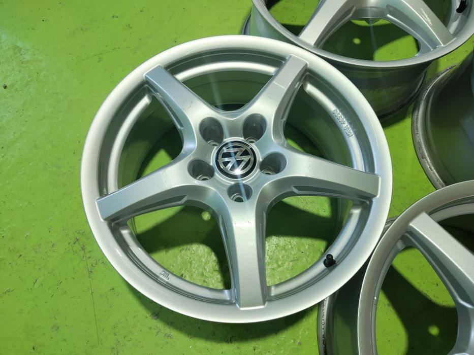 17 5x112 Vw Touran Golf Passat Caddy Skoda Audi 5х112