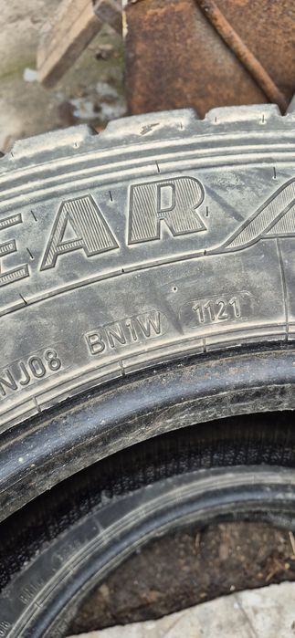 Шины годеер бу в хорошем состояние