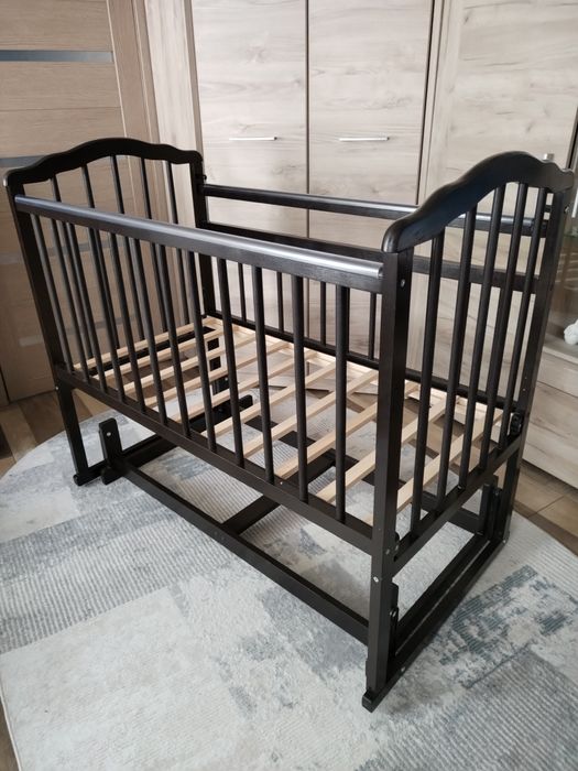 Кроватка детская