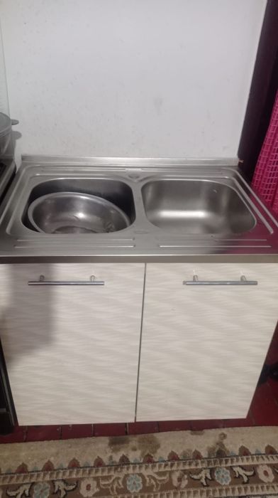 Продается кухонный гарнитур