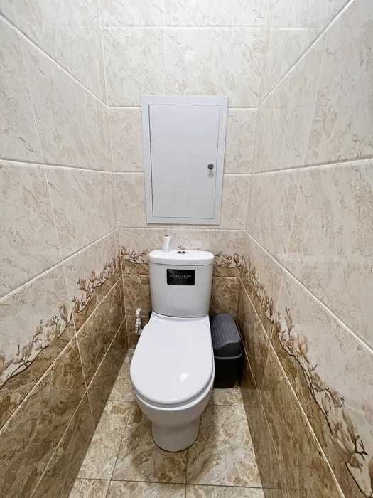 R2! Сдаётся ШИКАРНАЯ Квартира 2/1/4 на Мирабаде, ор-р Рисовый !