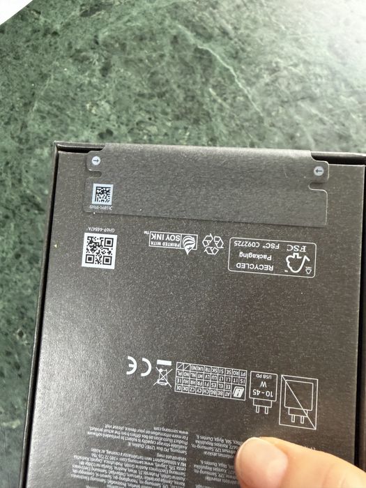 Samsung 25s ultra gray titanium