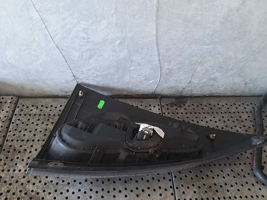 Stop tripla lampa dreapta citroen c1 pm pn 815500 h060