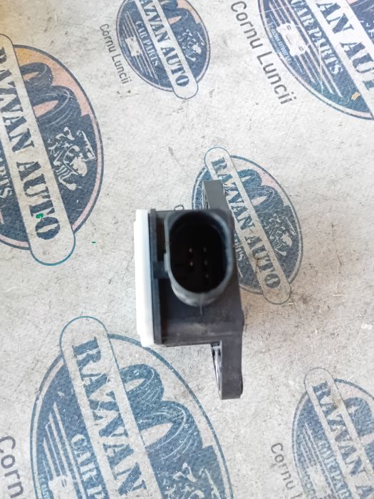 senzor esp audi a4 b8 2011