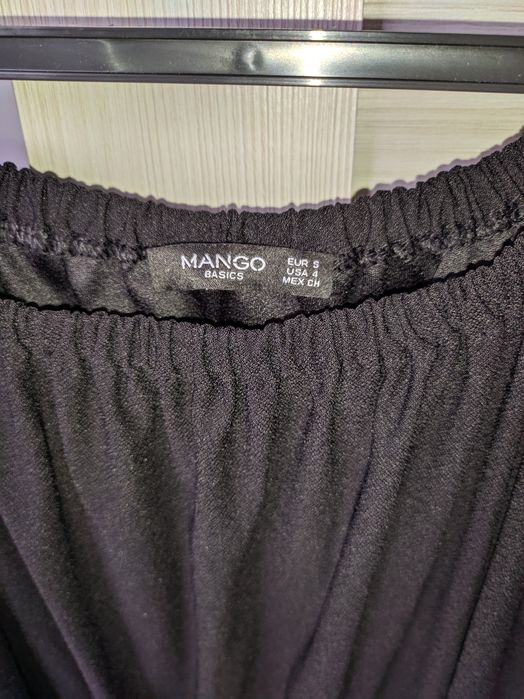 Продам чёрное платье Манго