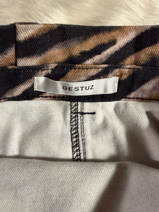 Дънкова пола Gestuz