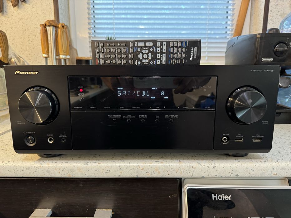 Pioneer VSX-528 ресивър