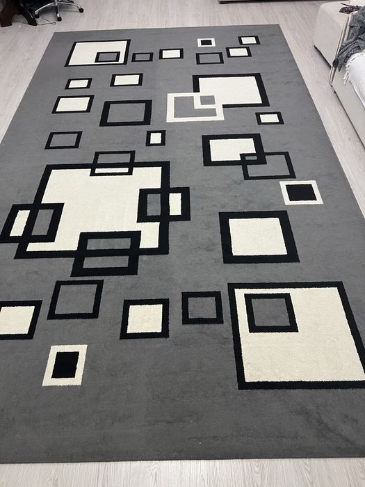 Продается ковер 3х5 б/у