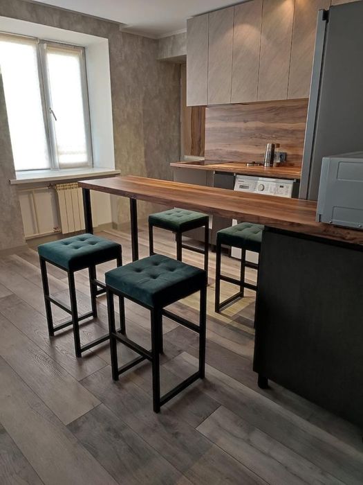 Мебель стулья столы полочки прочая офисная мебель торговое оборудовани