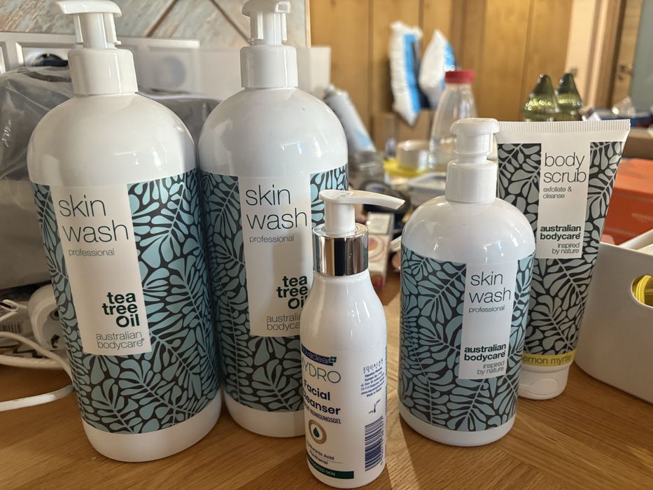 Козметика за тяло - skin wash tea tree oil, scrab нови