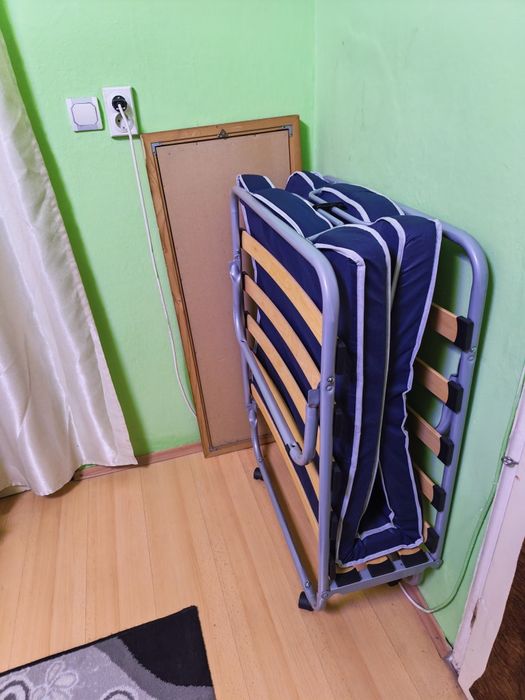 Сгъваемо походно легло