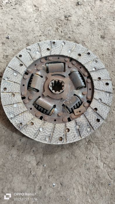 Выжевнои диск ауди с4.