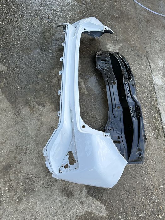 Bară spate toyota chr.cod:58307-f4011.