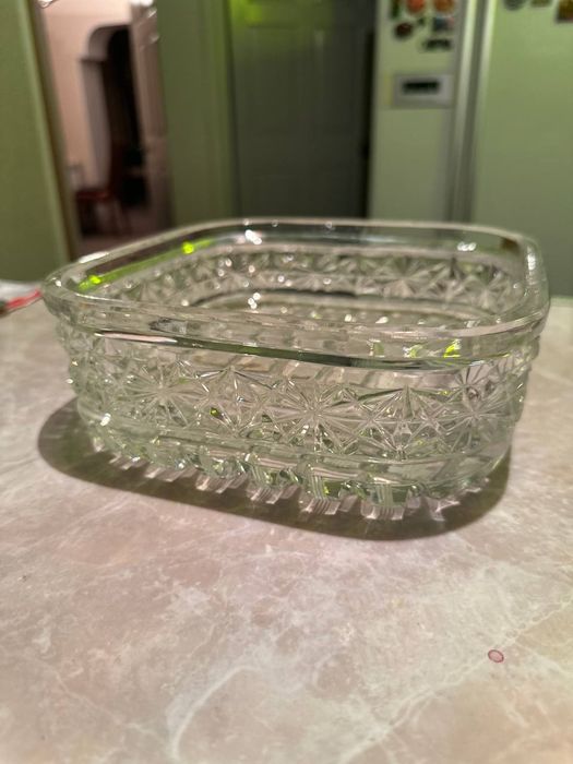 Продается посуда.