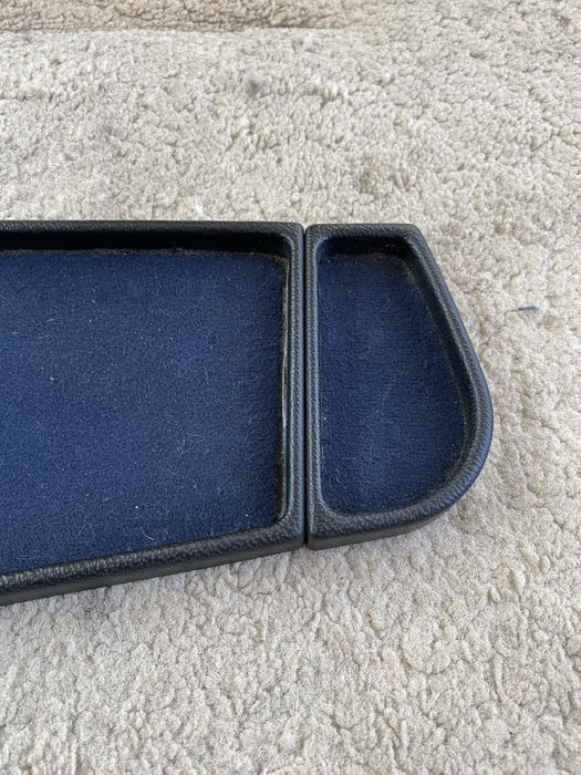 Монетница на BMW e34