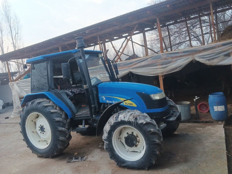 New Holland tl100 sotladi
