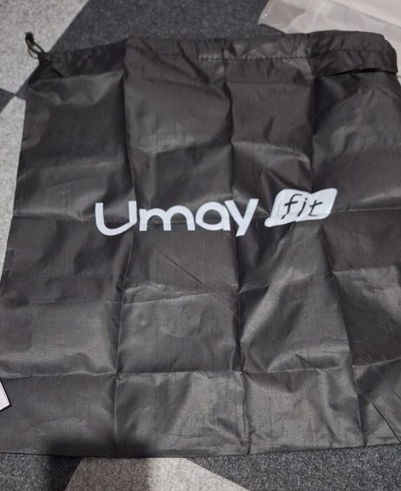 Продам боксерские перчатки