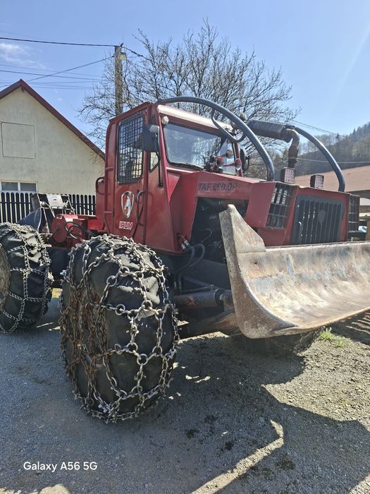 Taf Perkins cu motor Deutz 6 cilindri.