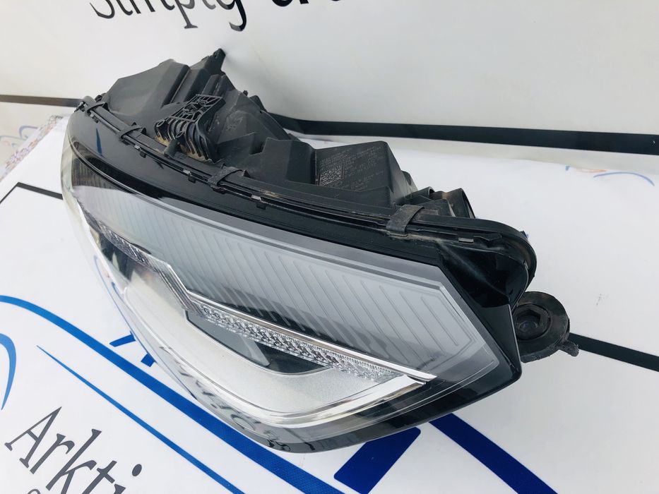 Far dreapta Full Led Audi A4 facelift dupa 2019 cod 8W0941012