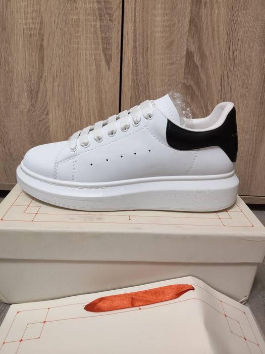 Alexander Mcqueen Noi