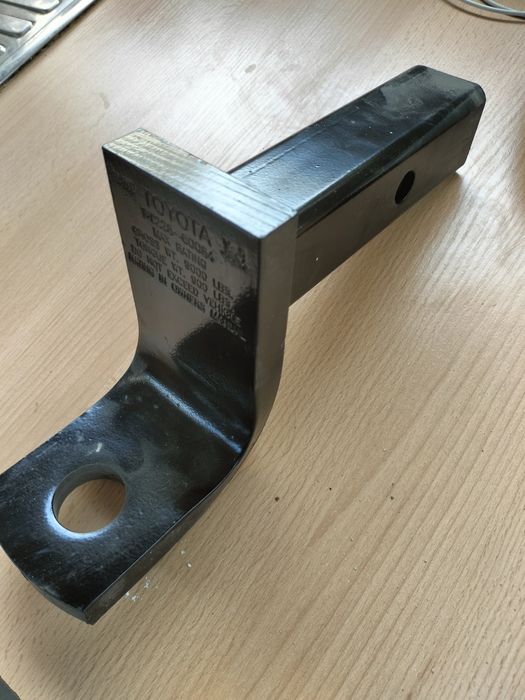 Продам крепление к фаркопу без шара.