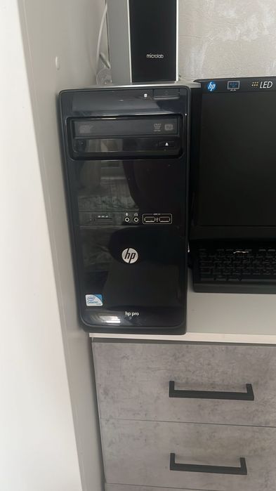 Компьютер hp 2011года, работает хорошо