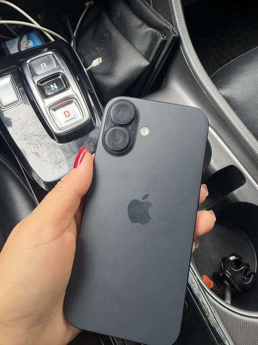 Продав Iphone 15