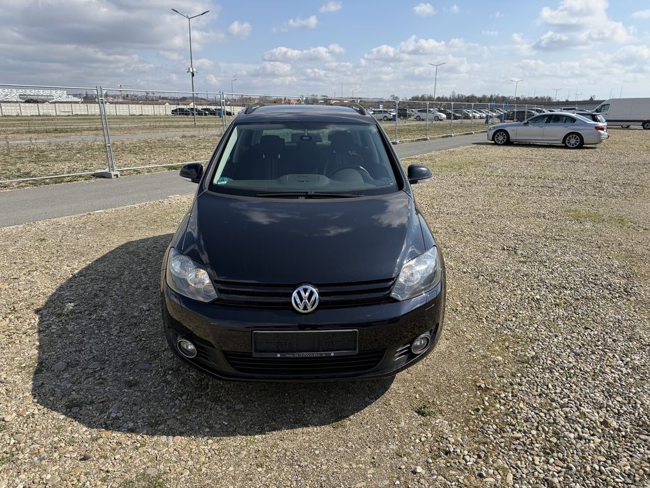 VOLKSWAGEN Golf 2012 — imagine 10