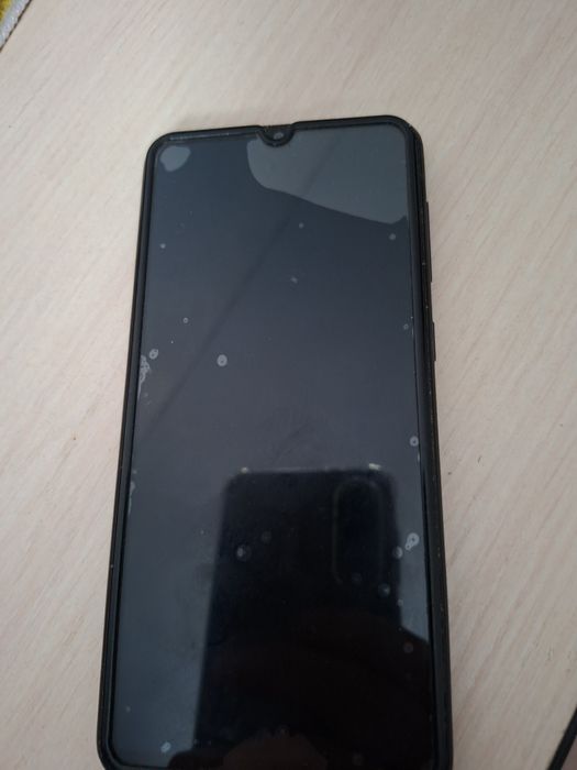 Продам телефоны на запчасти