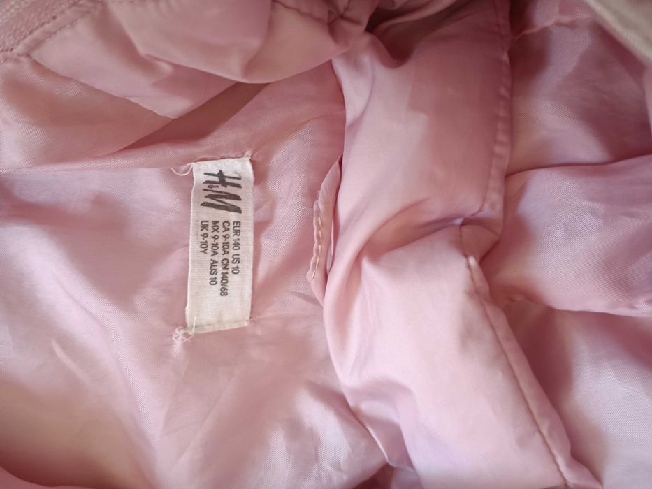 Всяка снимка -10лв, р-р 140