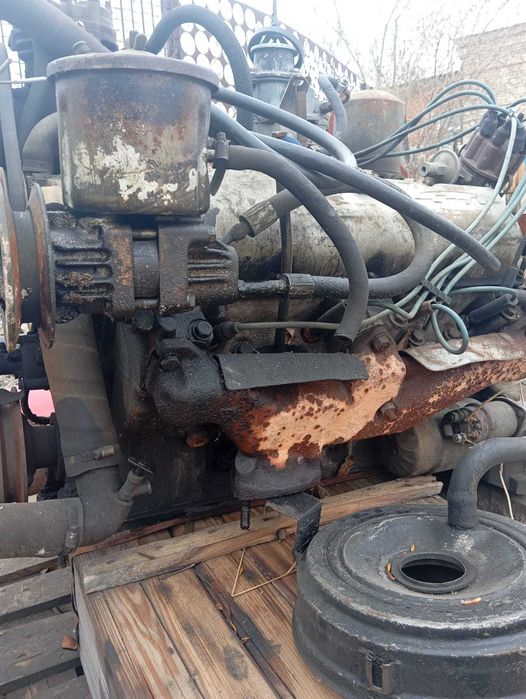 Двигатель ЗИЛ бензиновый