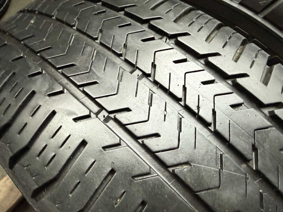 2x Anvelope All Season 215/65 R16C M+S - Michelin Agilis 51