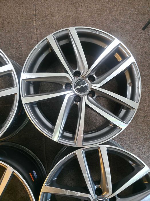 4 Jante Aliaj 5x112 18'' 8J ET 39 - AUDI A4 A5 A6 A7 Q5 / VW Passat Tiguan Arteon / Skoda Superb Kodiaq / Mercedes