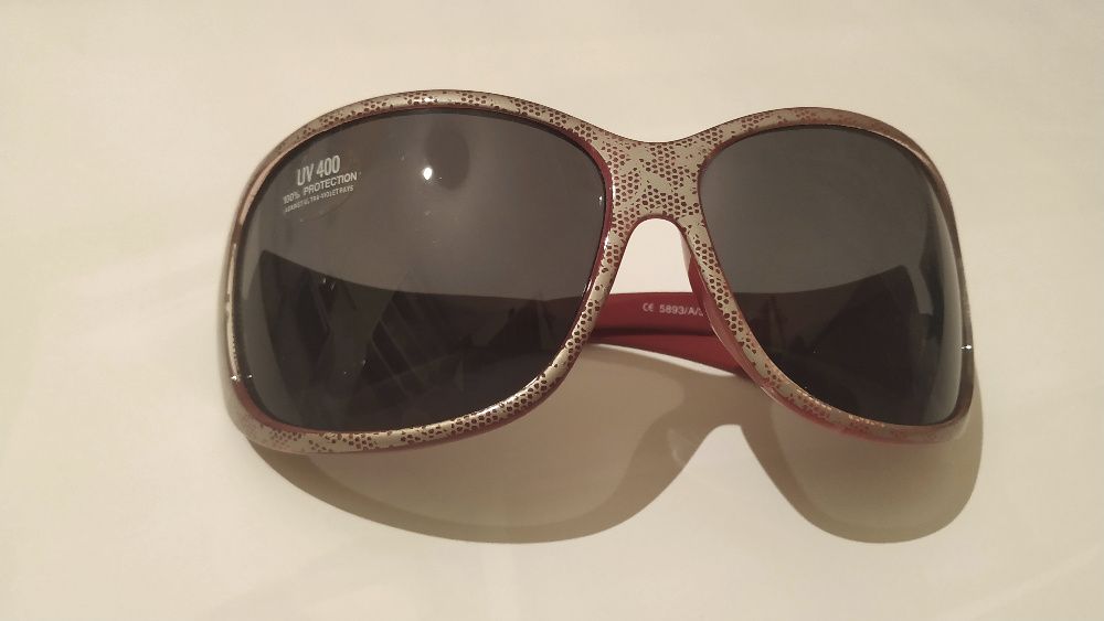Дамски дизайнерски слънчеви очила