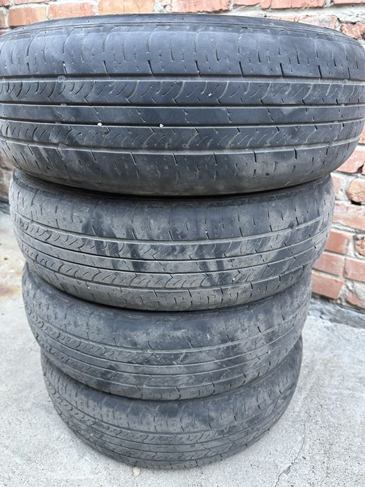 Продам летние шины б/у