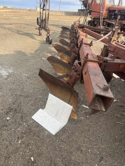 Продам к700 двигатель нд3 с плугом