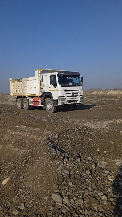 HOWO Sinotruk 380