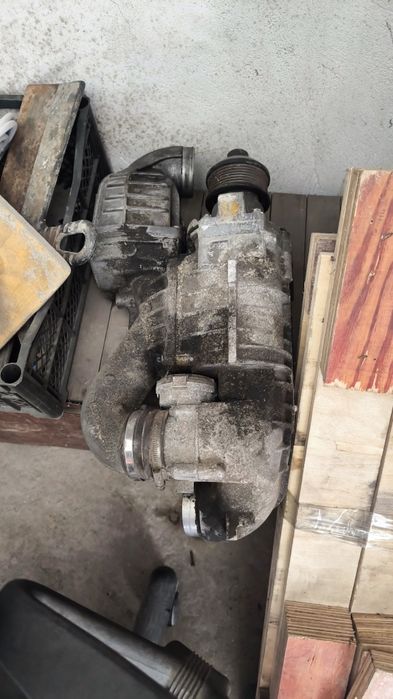 Компрессор на Мерседес 271 мотор 1.8