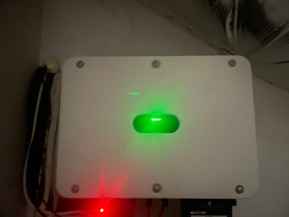 Соларен инвертор Huawei 30 kw в гаранция