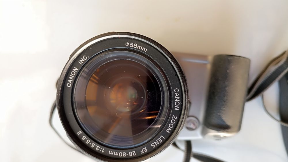 Фотоаппарат плёночный Канон.